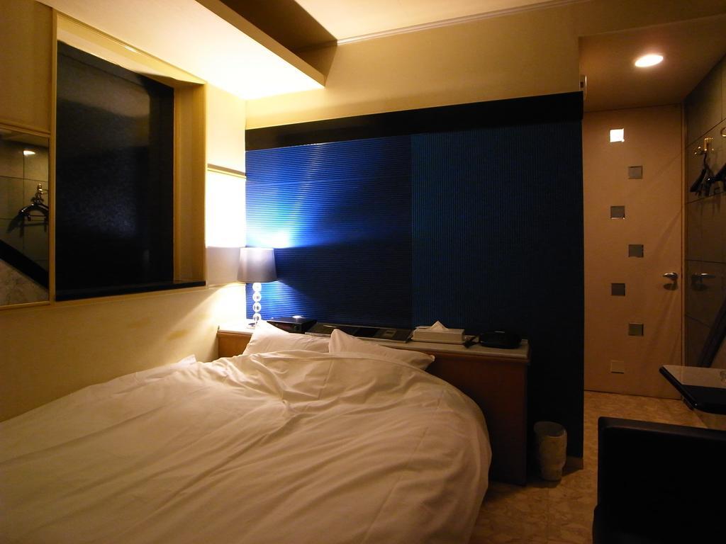 Hotel Rafaie (Adults Only) Токіо Екстер'єр фото